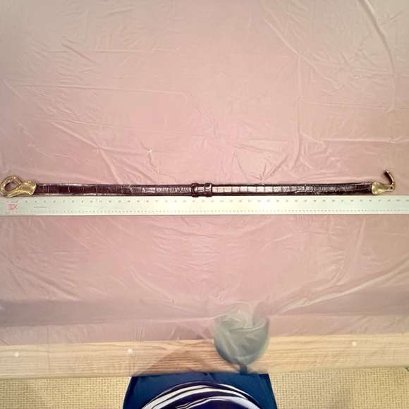 Chico's Gold and Brown Crocodile Embossed Leather 1”Belt Size M/L - Picture 7 of 7